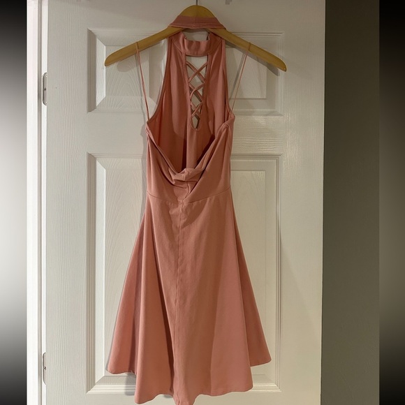 Elegant Pink Halter Dress - Picture 2 of 2
